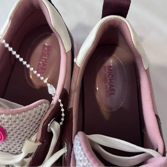 Michael Kors Fashion Sneakers Size 7 – Authentic - Picture 7 of 10